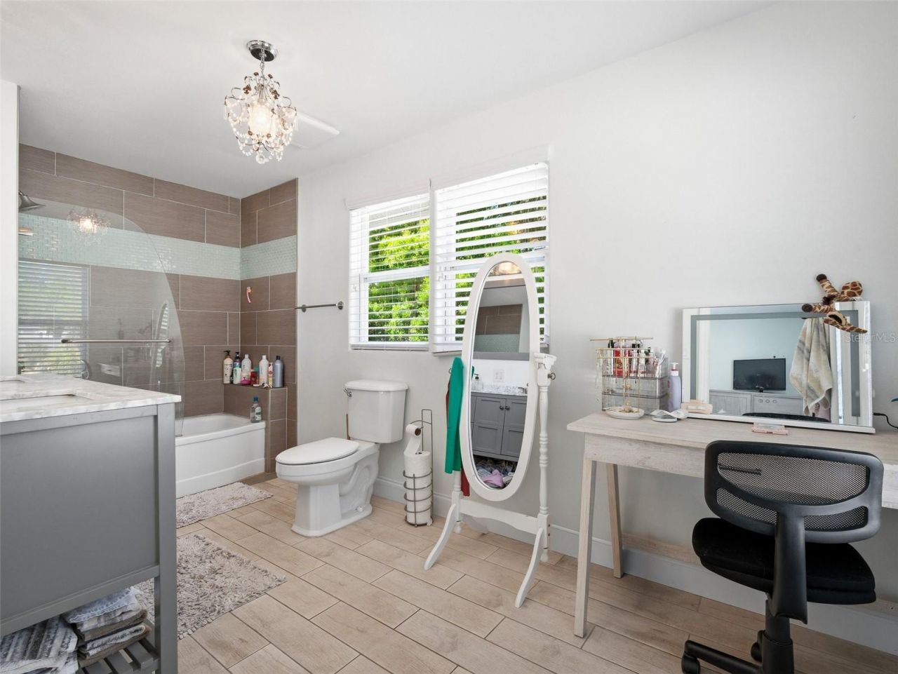 428 N Riverside Drive, Edgewater, FL 32132 Photo