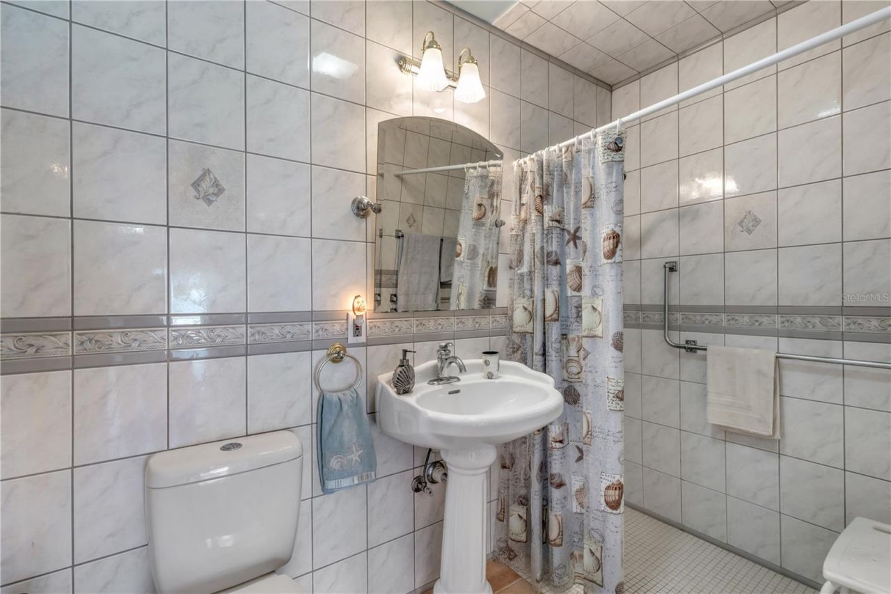 1416 Southard Avenue, New Smyrna Beach, FL 32169 Photo