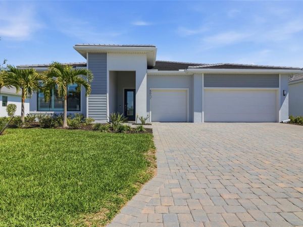5011 STONEY POINT GLEN , LAKEWOOD RANCH, FL 34211