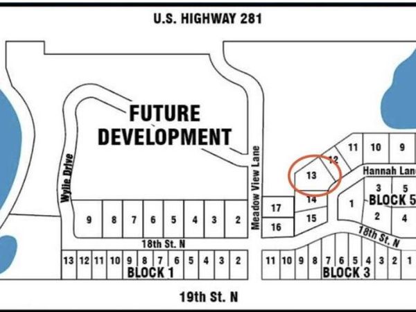 1530 Hannah Lane, Aberdeen, SD 57401