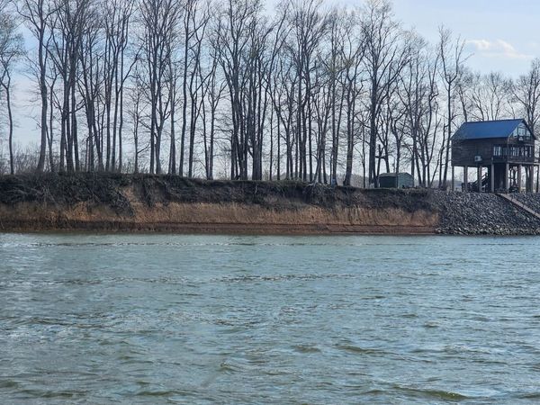 2615 Col James Hardin Dr , Clifton, TN 38425