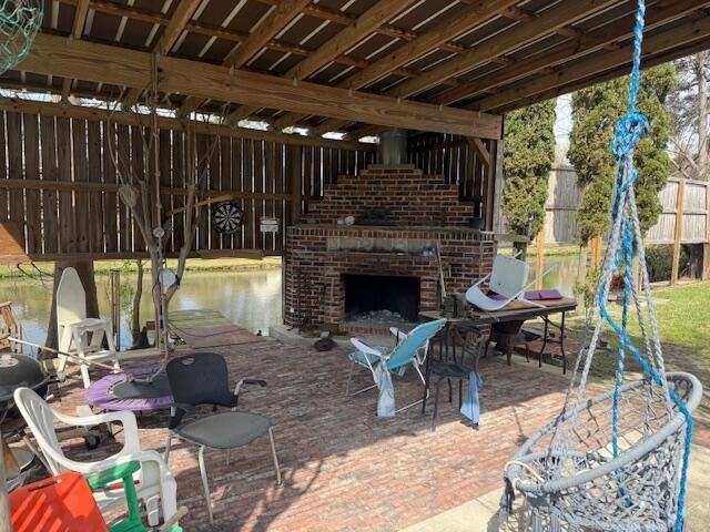 838 N Aylesbury Road Photo 9