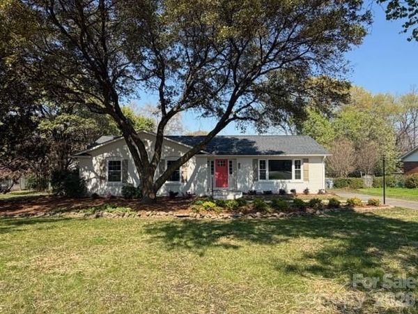 6906 Old Forge Drive, Charlotte, NC 28226