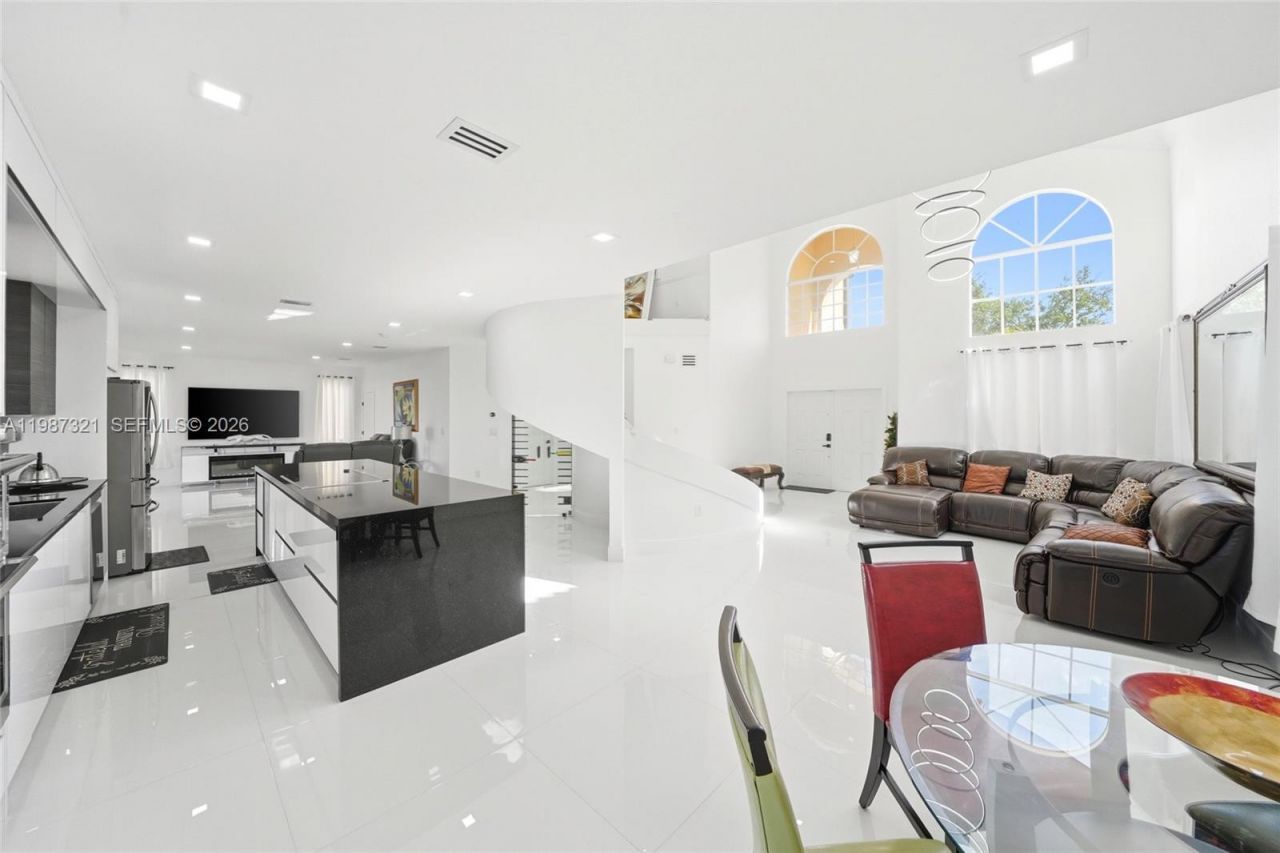 3955 NE 15th St , Homestead, FL 33033 Photo