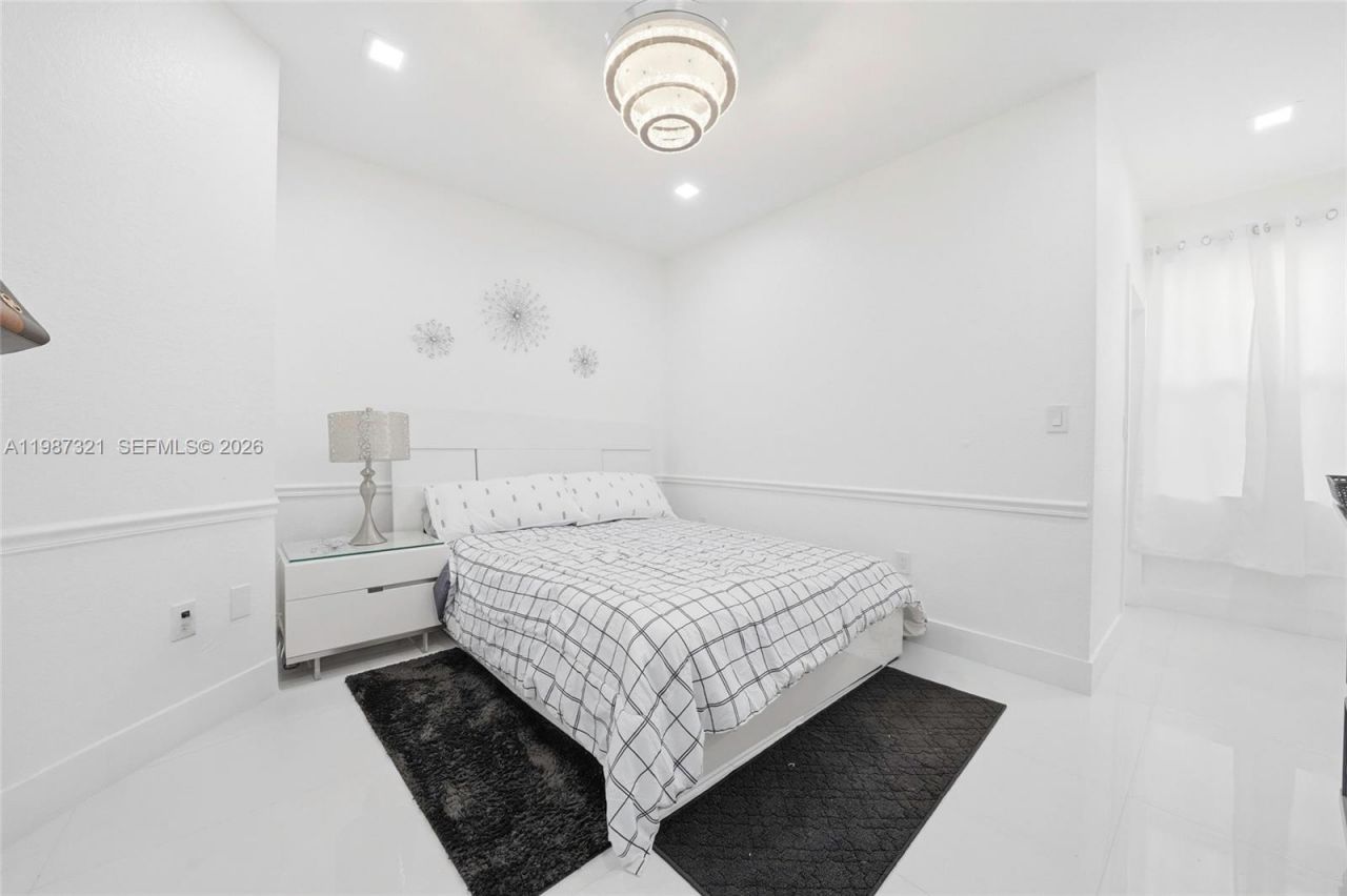 3955 NE 15th St , Homestead, FL 33033 Photo