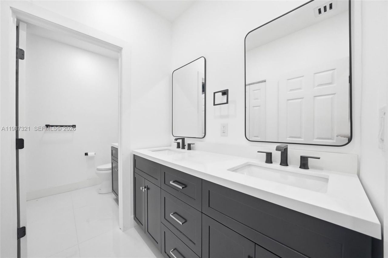 3955 NE 15th St , Homestead, FL 33033 Photo