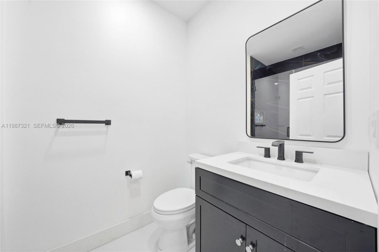 3955 NE 15th St , Homestead, FL 33033 Photo