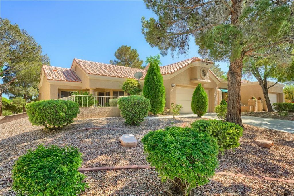 2552 Highvale Drive, Las Vegas, NV 89134 Main Photo