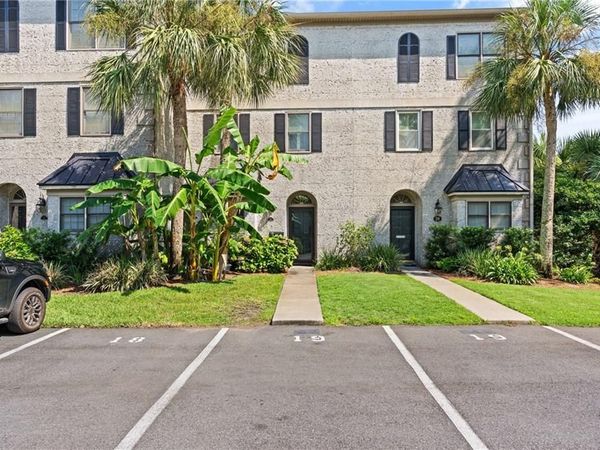 1035 BEACHVIEW Drive , Unit #19, St Simons Island, GA 31522