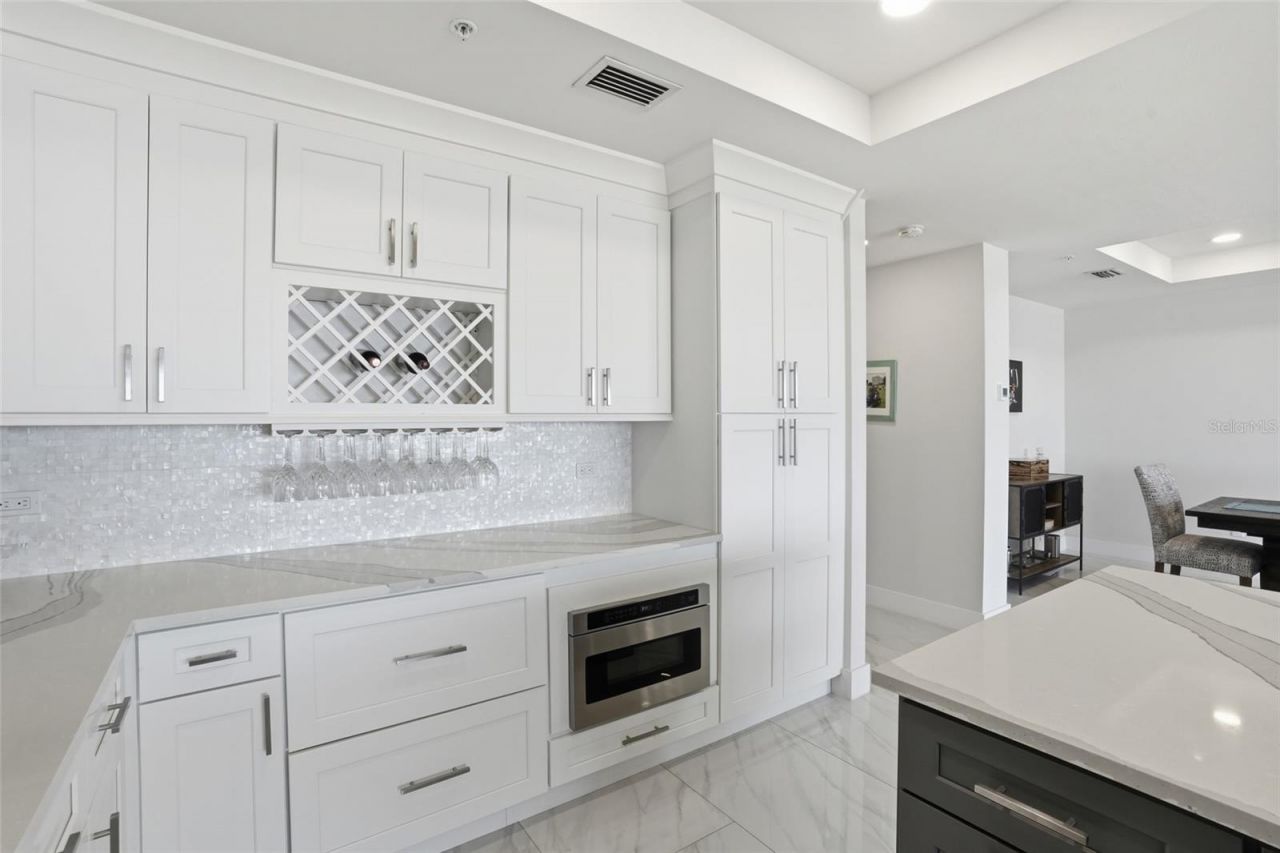 1425 Park Beach Circle, Unit 124, Punta Gorda, FL 33950 Photo