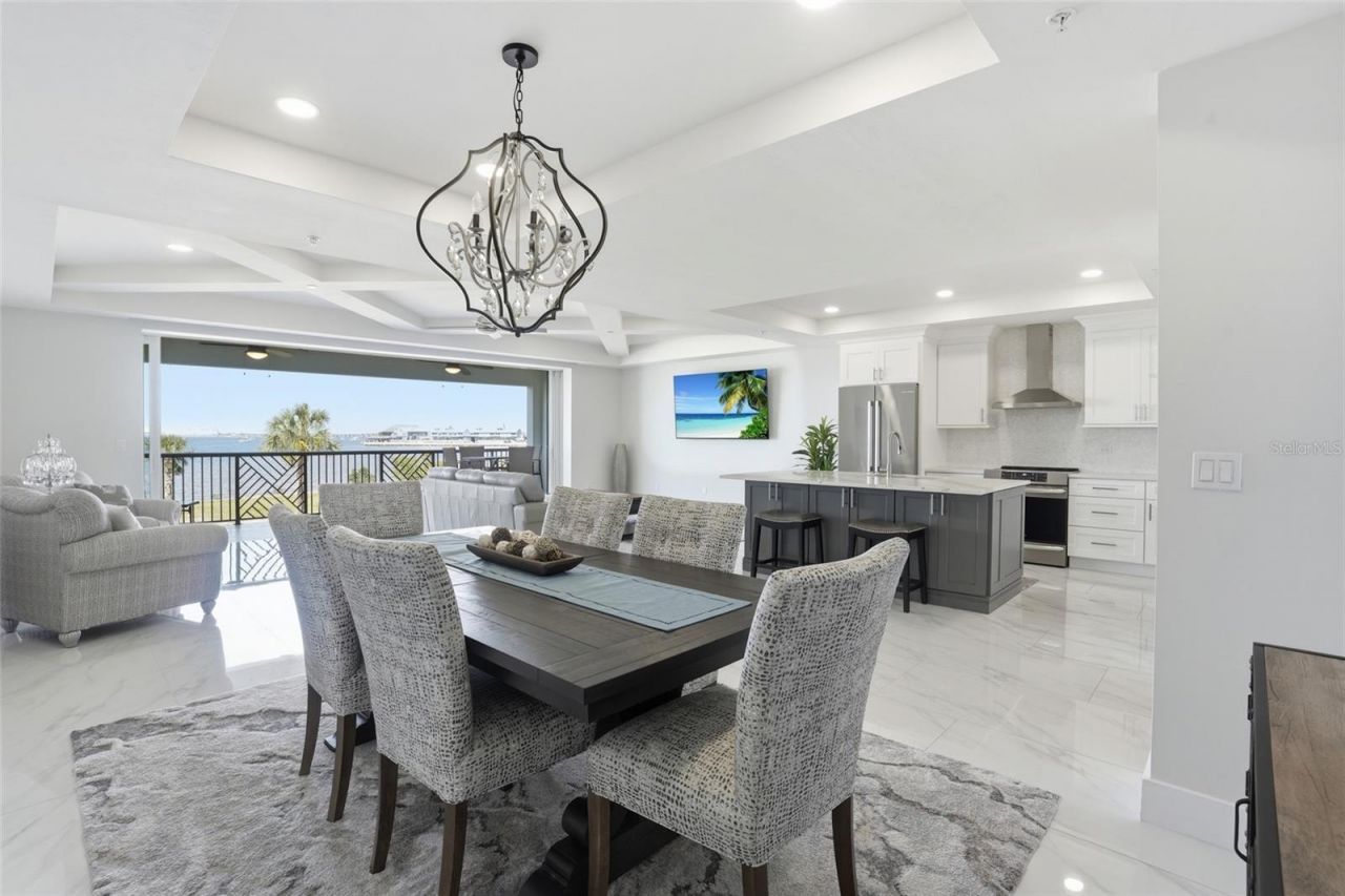 1425 Park Beach Circle, Unit 124, Punta Gorda, FL 33950 Photo