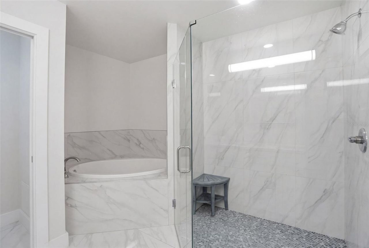 1425 Park Beach Circle, Unit 124, Punta Gorda, FL 33950 Photo