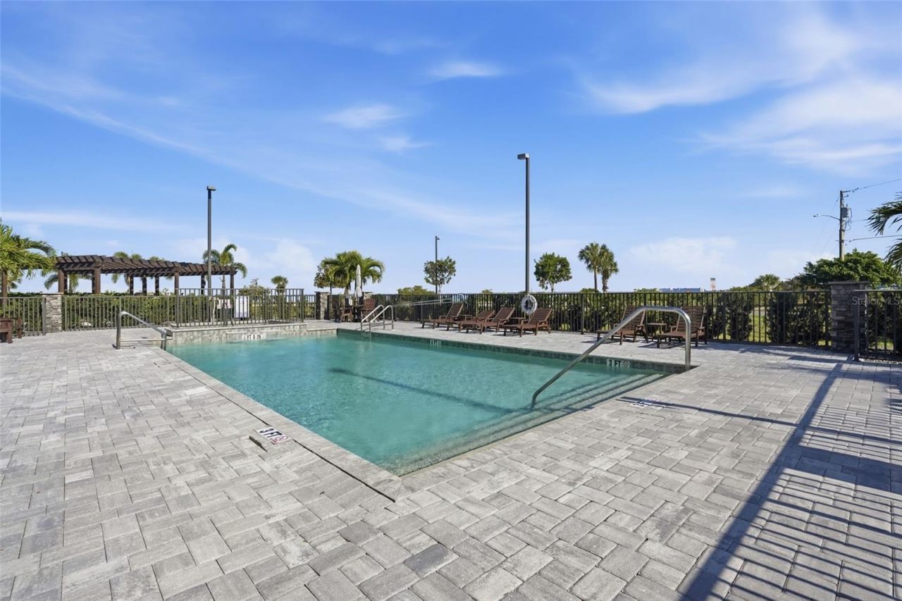 1425 Park Beach Circle, Unit 124, Punta Gorda, FL 33950 Photo