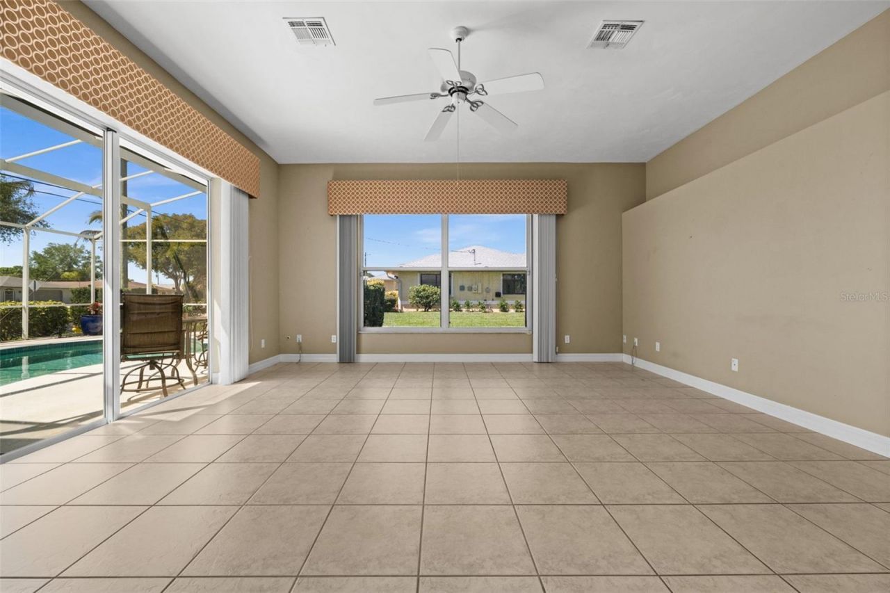 410 SE 20th Court, Cape Coral, FL 33990 Photo