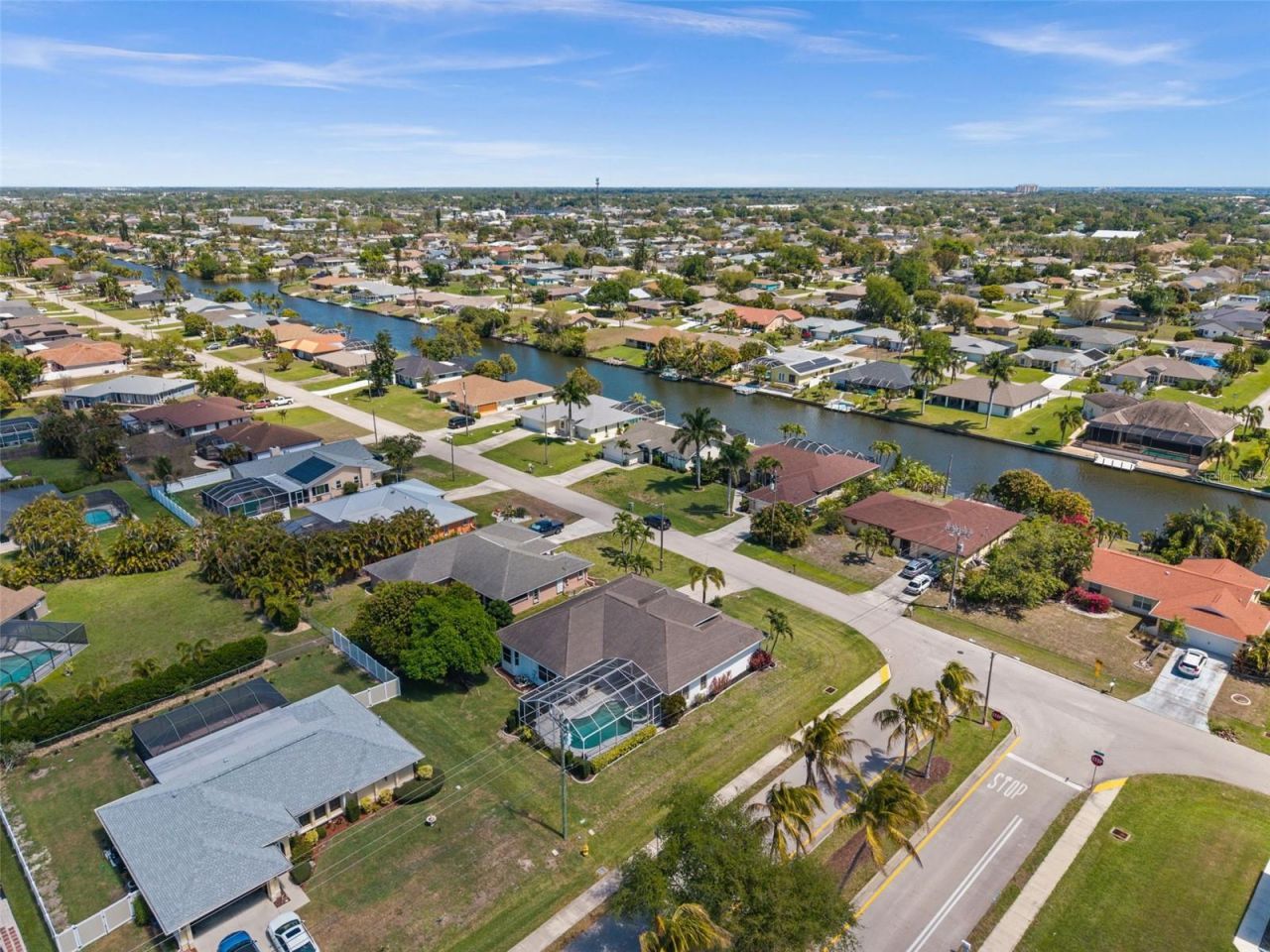 410 SE 20th Court, Cape Coral, FL 33990 Photo