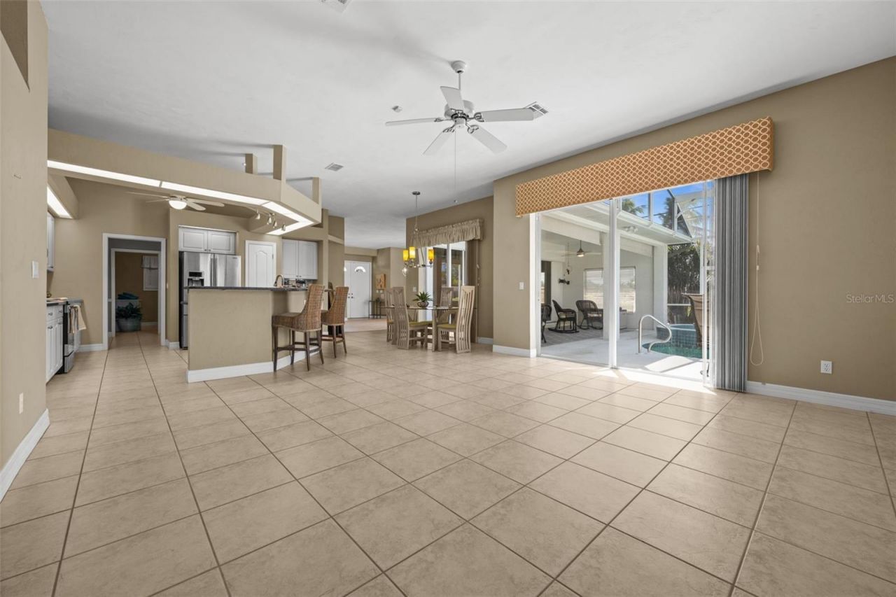 410 SE 20th Court, Cape Coral, FL 33990 Photo