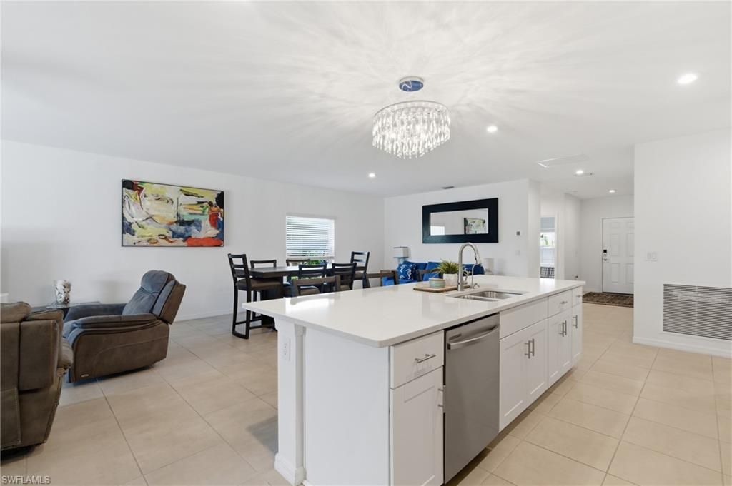 2714 SW 3rd Ln, Cape Coral, FL 33991 Photo