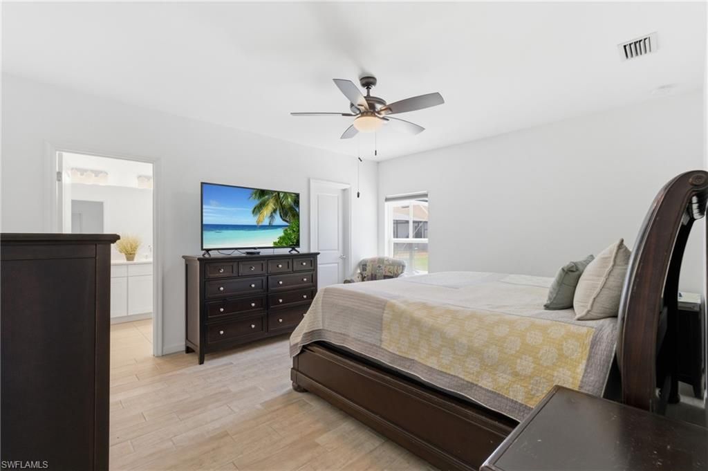 2714 SW 3rd Ln, Cape Coral, FL 33991 Photo