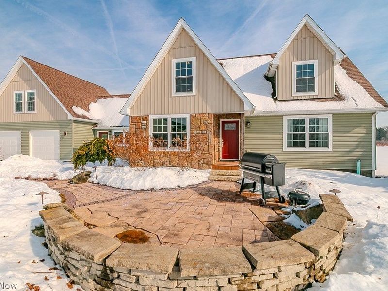 18919 Ravenna Road, Chagrin Falls, OH 44023 Photo 1