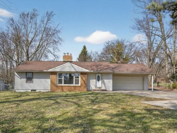 3304 Spring Arbor Road, Jackson, MI 49203