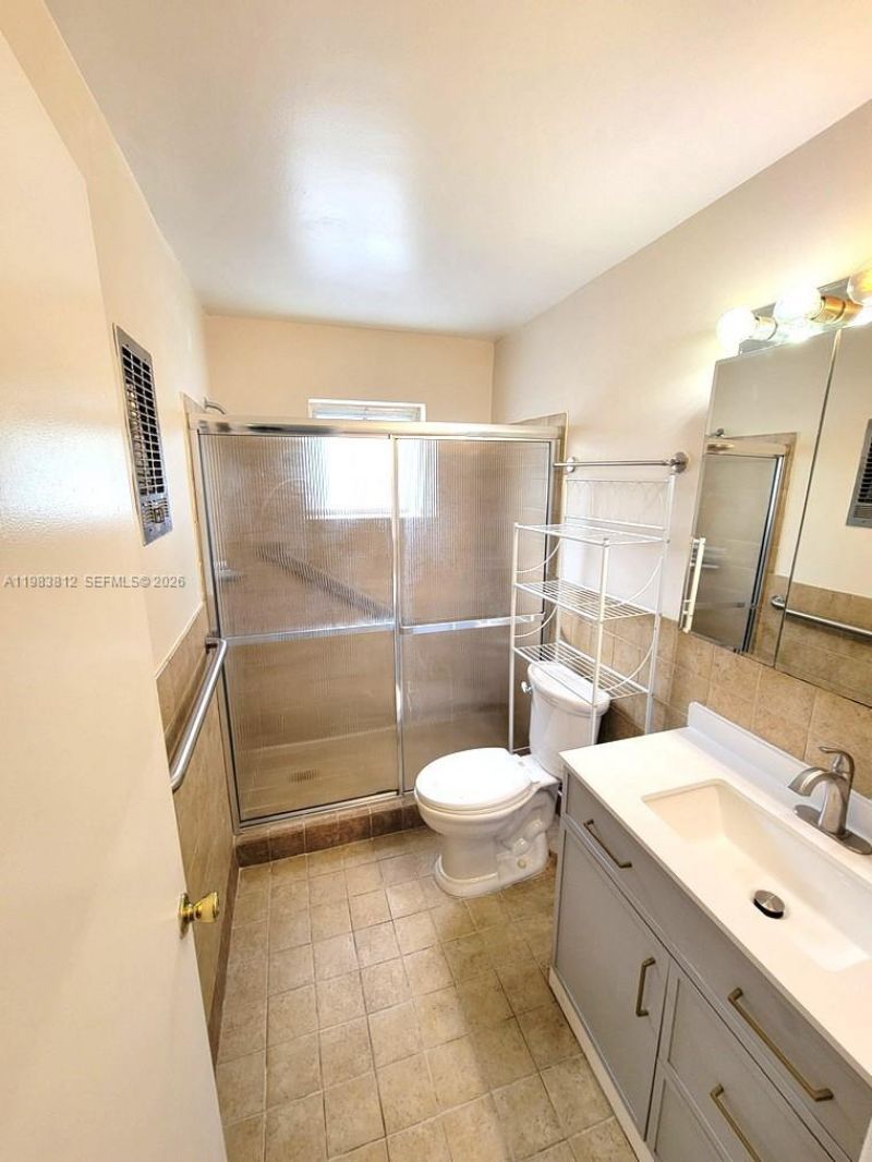 1431 S 14th Ave, Unit 114, Hollywood, FL 33020 Photo