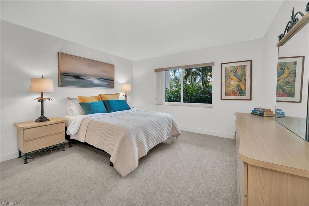 15161 Cedarwood Ln, Unit 1105, Naples, FL 34110 Photo