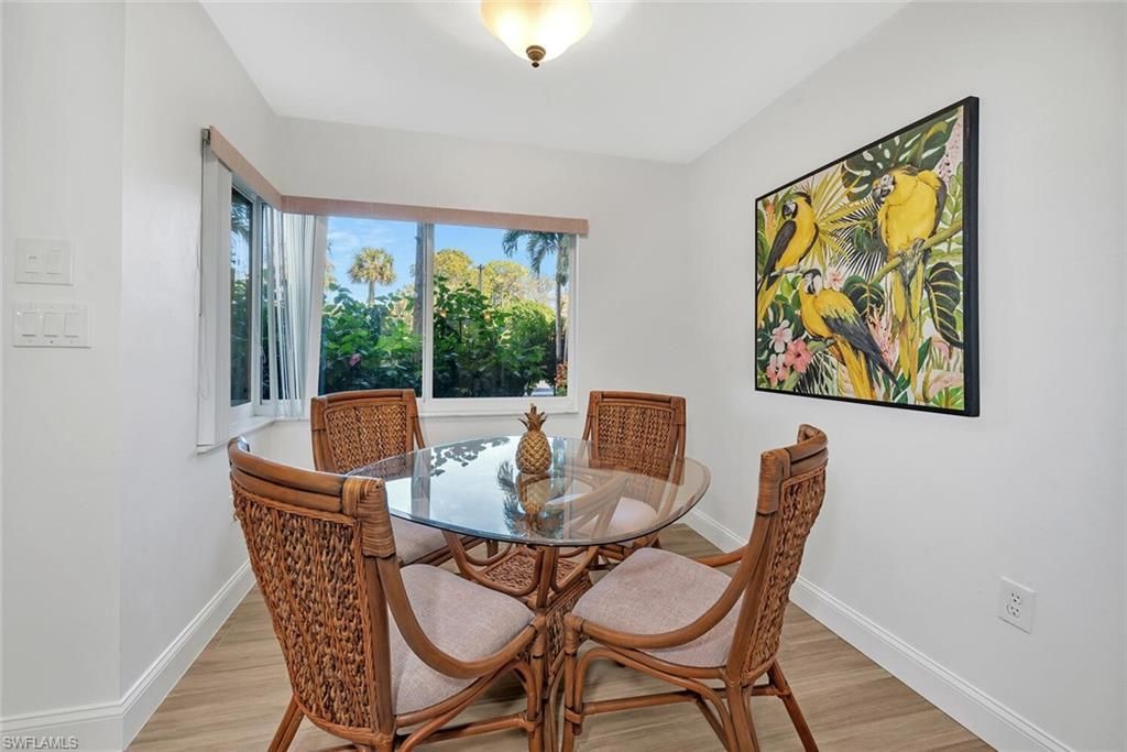 15161 Cedarwood Ln, Unit 1105, Naples, FL 34110 Photo