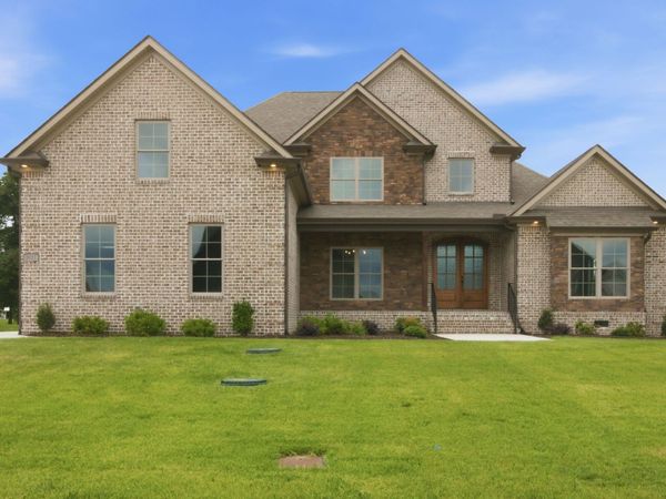 3921 Delzotto Drive, Murfreesboro, TN 37128