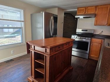 1790 Massachusetts Ave, Unit U, Lunenburg, MA 01462