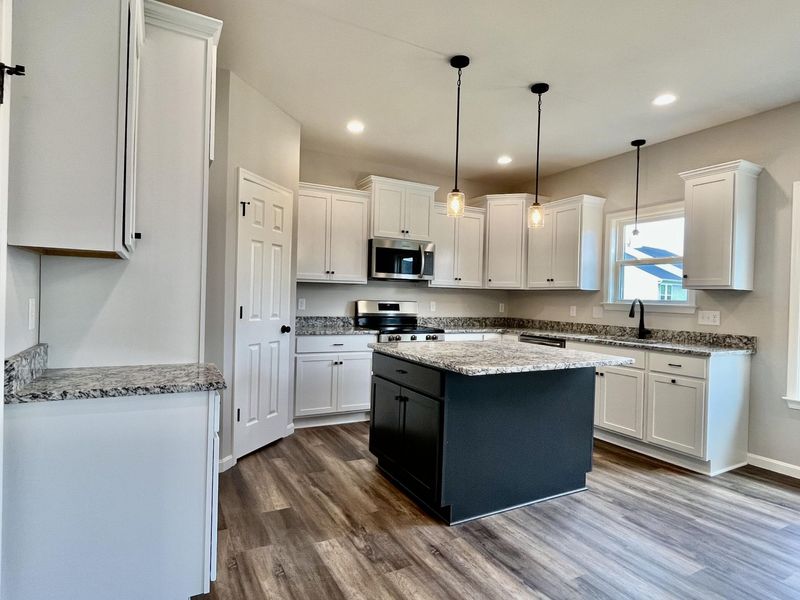 6167 Vintage Fleet Lane, Union, KY 41091 Photo 4