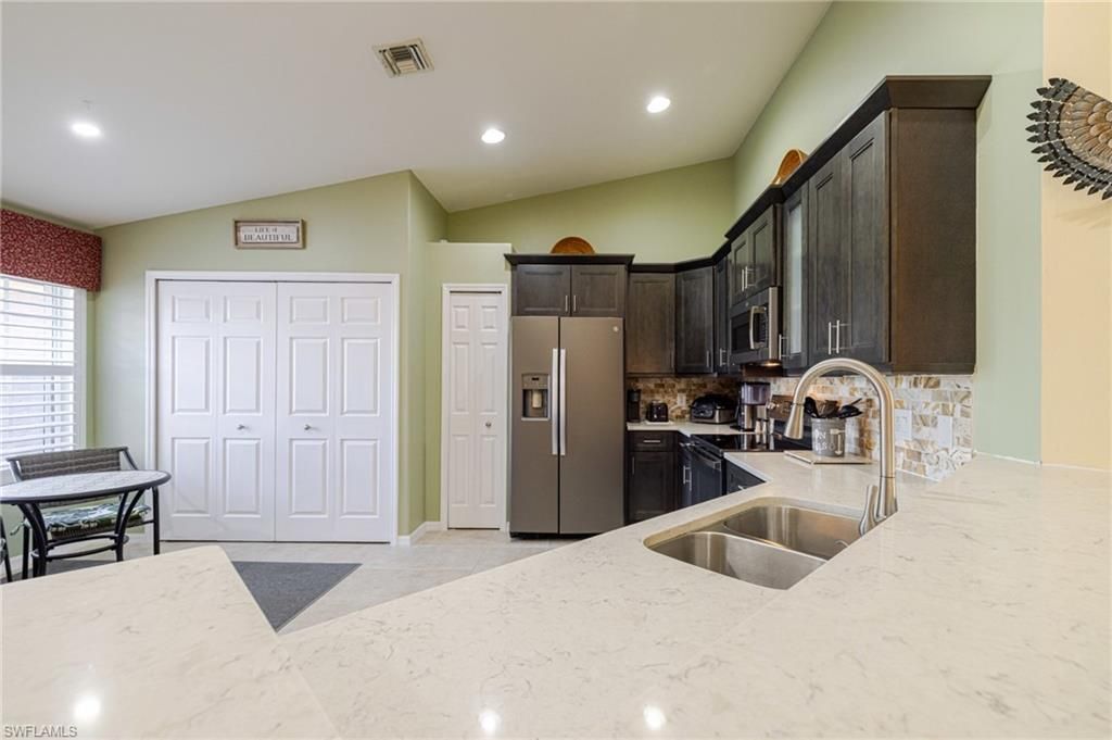 10125 Colonial Country Club Blvd , Unit 1703, Fort Myers, FL 33913 Photo