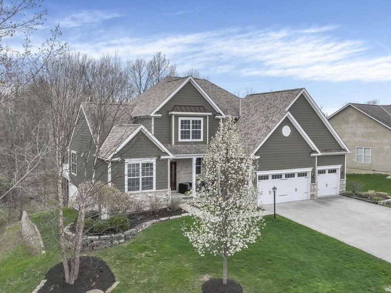 1669 Forest View Drive, Pataskala, OH 43062 Photo 2