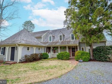 44 MUIRFIELD COURT, WEEMS, VA 22576