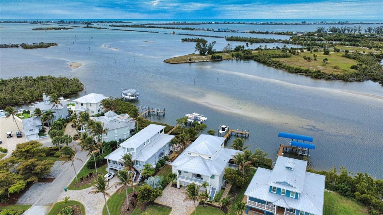 11723 Anglers Club Drive, Unit 131, Placida, FL 33946 Photo