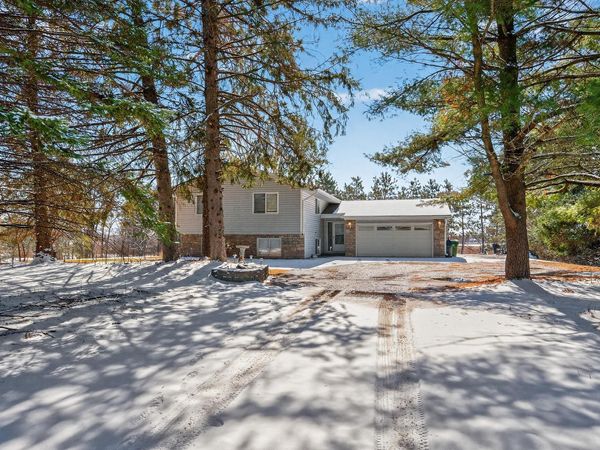 508 195th Lane NW, Cedar, MN 55011