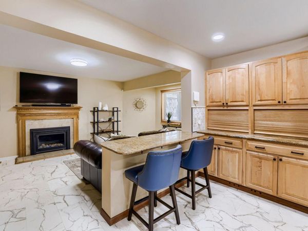 12210 51st Avenue N, Plymouth, MN 55442