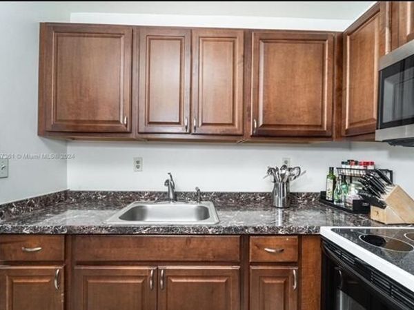 185 Normandy Lane, Unit D, Delray Beach, FL 33445