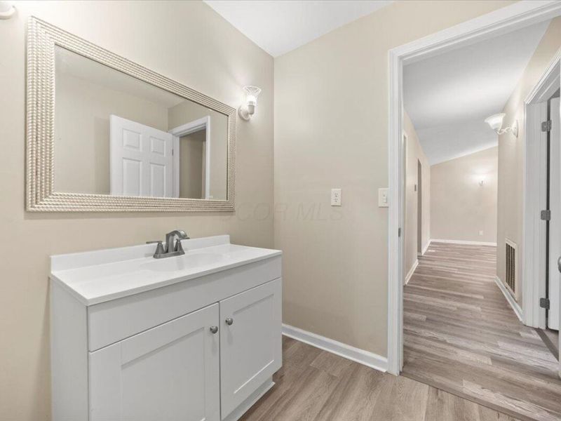 11025 Hebron Road, Buckeye Lake, OH 43008 Photo 14