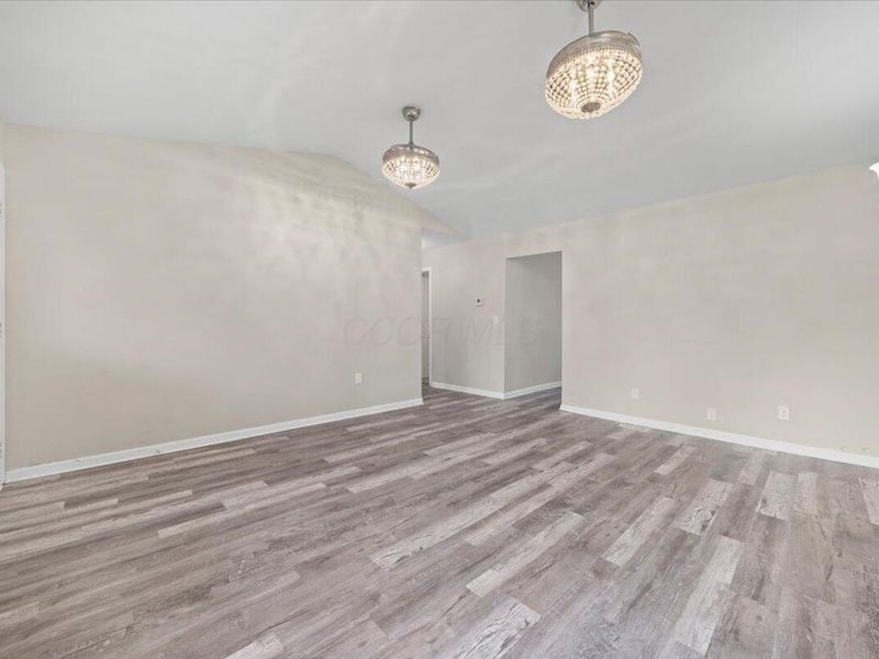 11025 Hebron Road, Buckeye Lake, OH 43008 Photo 6