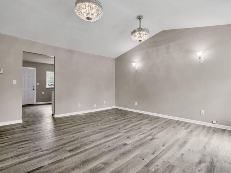 11025 Hebron Road , Buckeye Lake, OH 43008 Photo 8