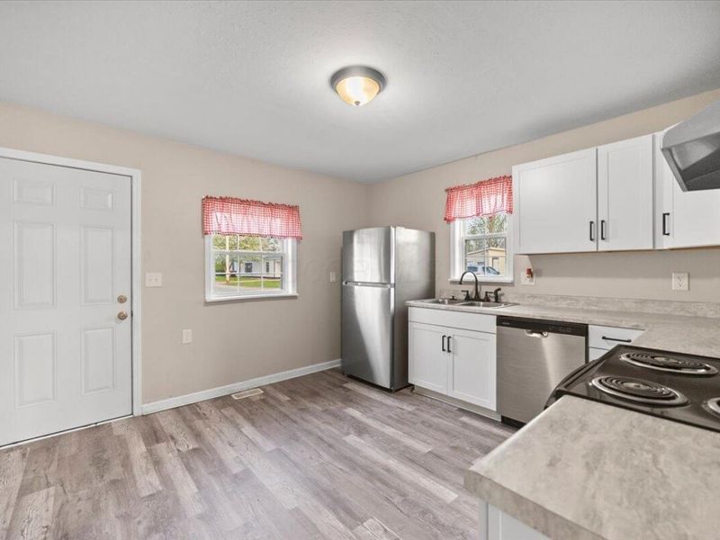 11025 Hebron Road, Buckeye Lake, OH 43008 Photo 8