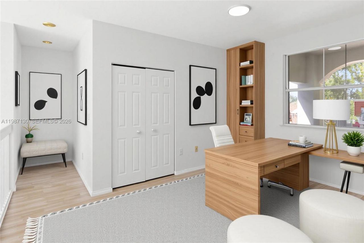 2327 NW 187th Ave , Pembroke Pines, FL 33029 Photo