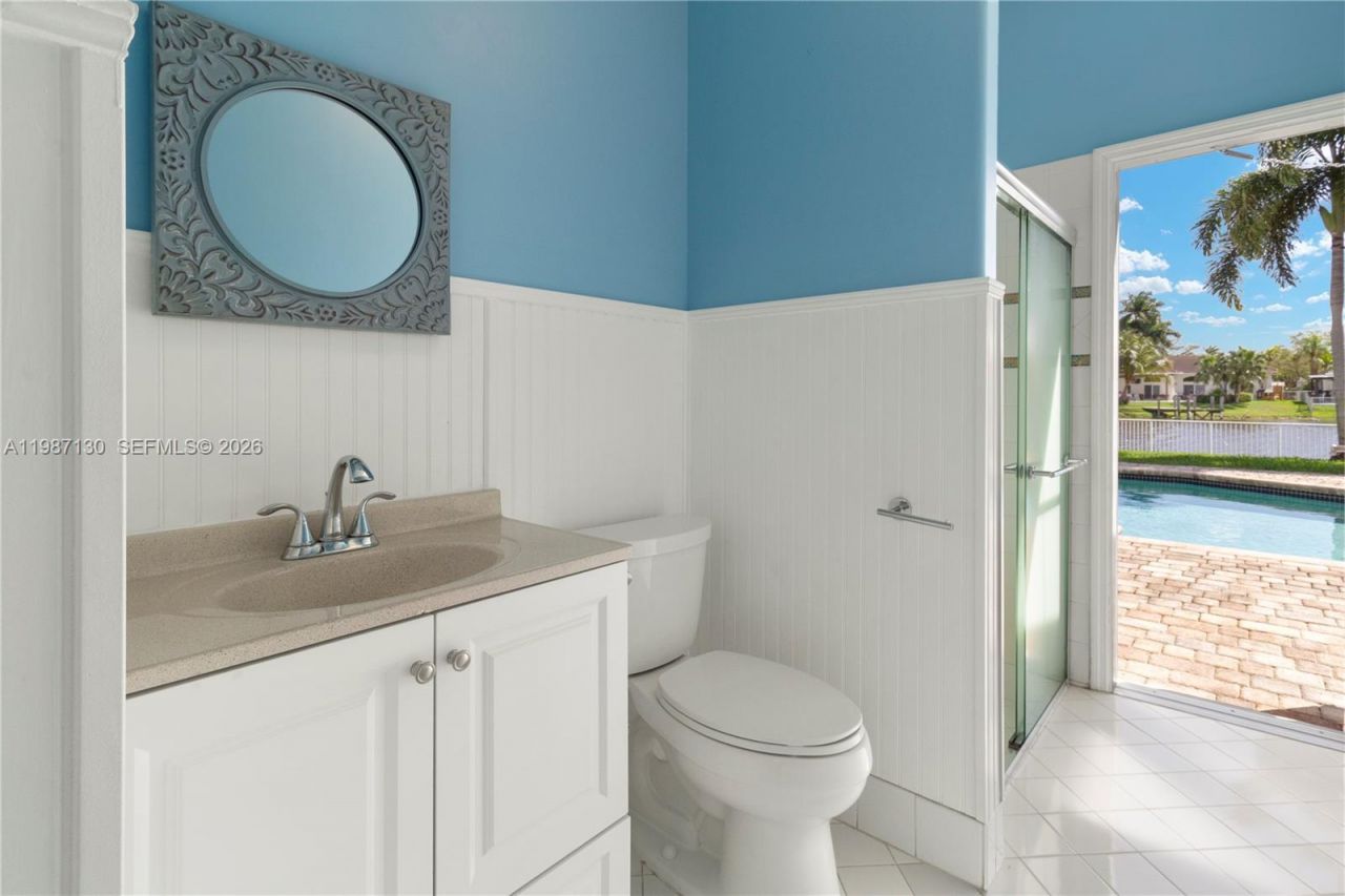 2327 NW 187th Ave , Pembroke Pines, FL 33029 Photo