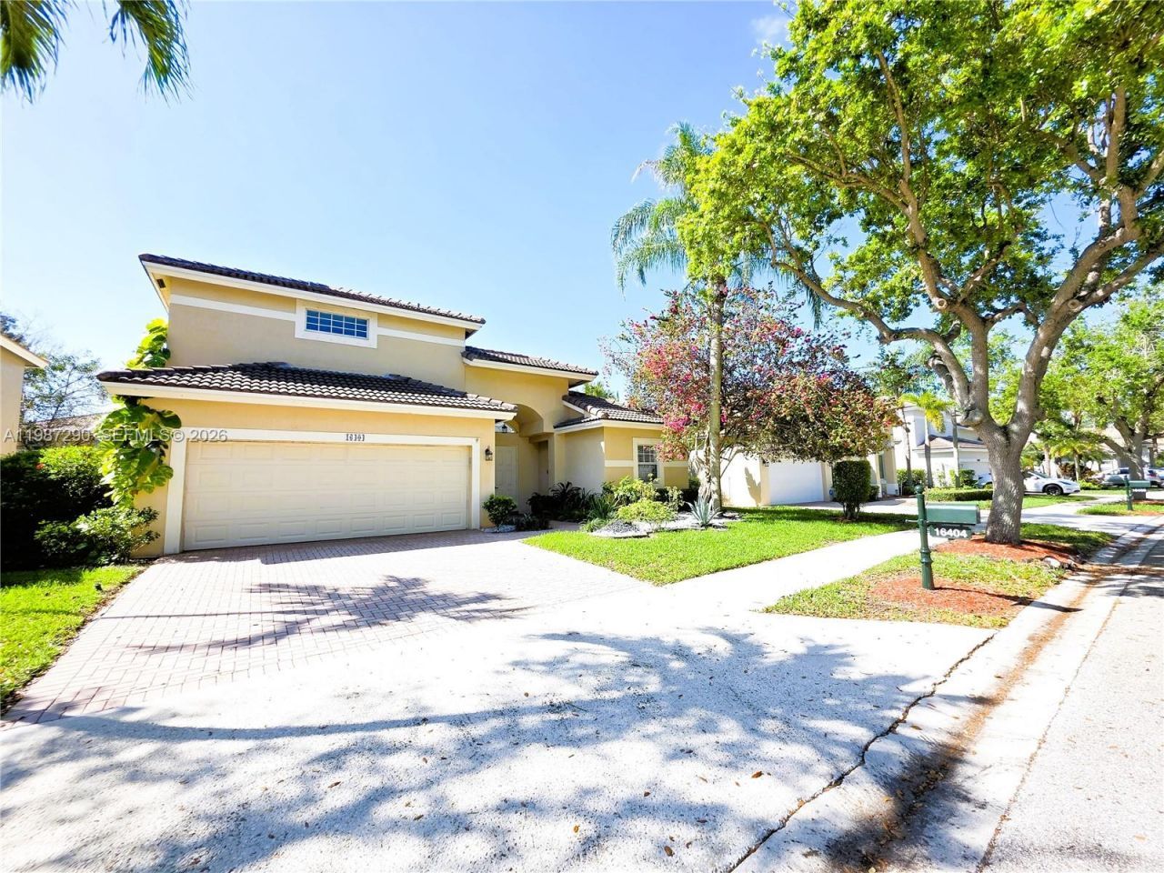 16404 Diamond Head Dr, Weston, FL 33331 Photo
