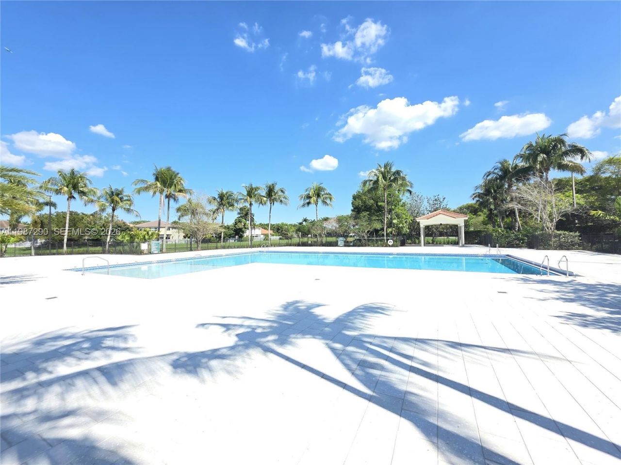 16404 Diamond Head Dr, Weston, FL 33331 Photo