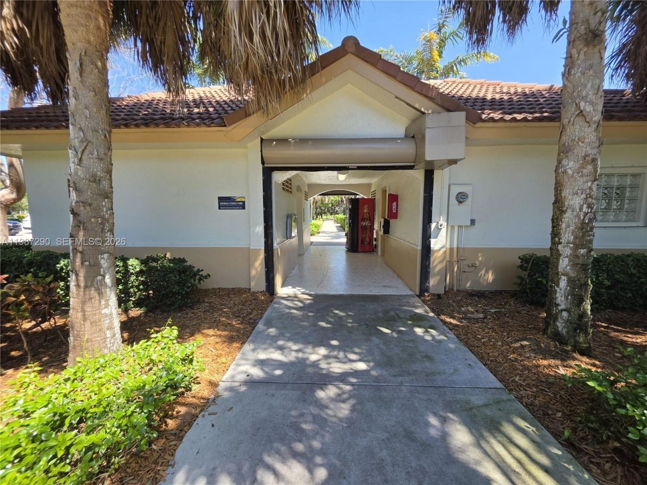 16404 Diamond Head Dr, Weston, FL 33331 Photo