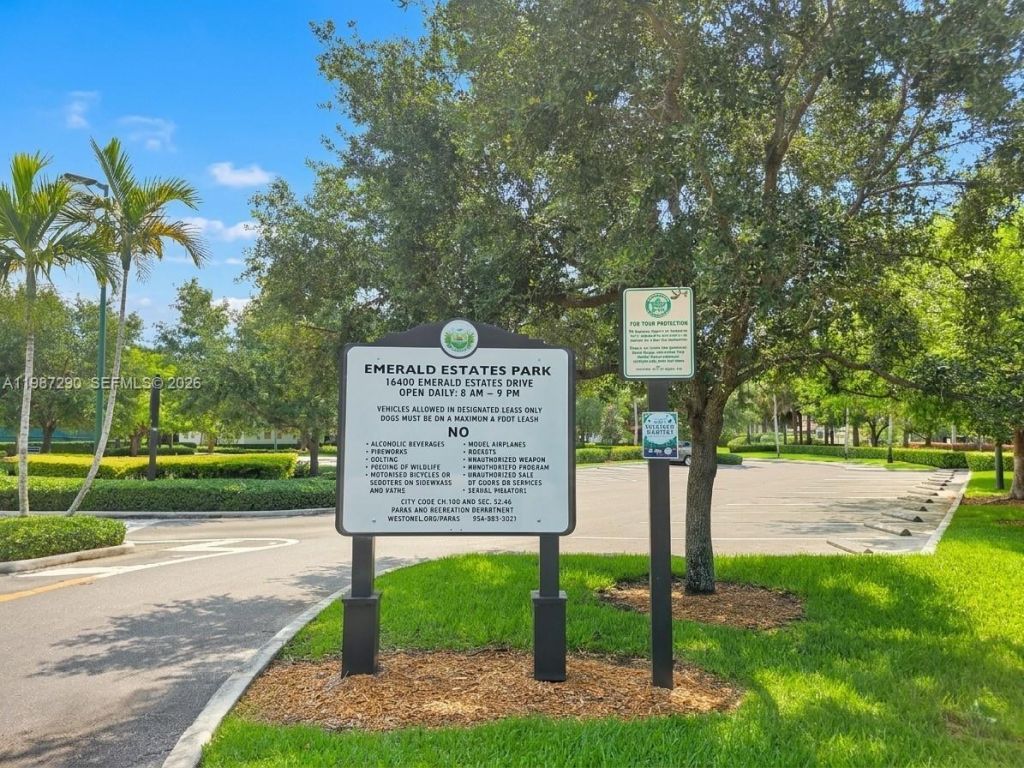 16404 Diamond Head Dr, Weston, FL 33331 Photo