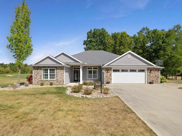 3330 Kellygreen Court, Angola, IN 46703