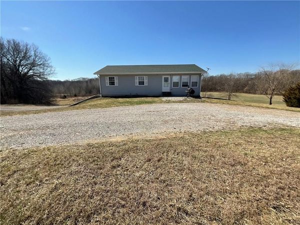 7250 SE Bobby Road, Cameron, MO 64429