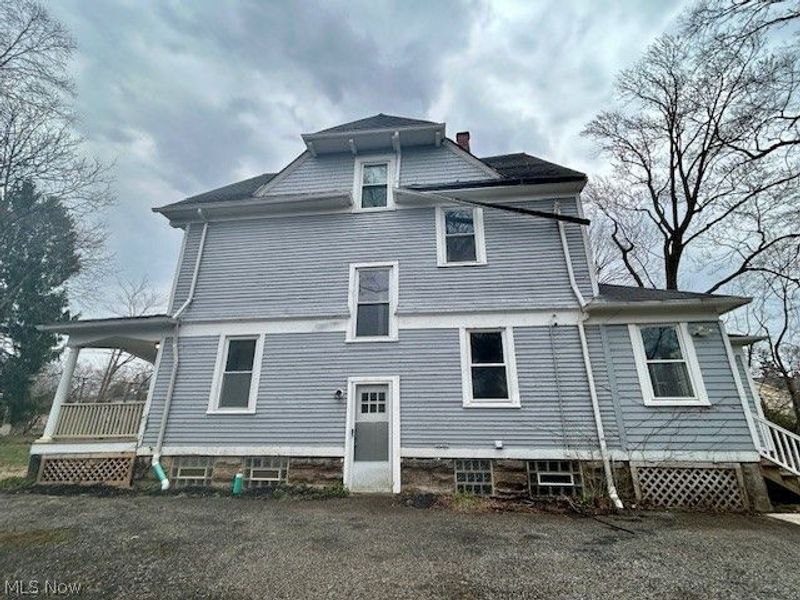 18112 Chagrin Boulevard , Shaker Heights, OH 44122 Photo 6